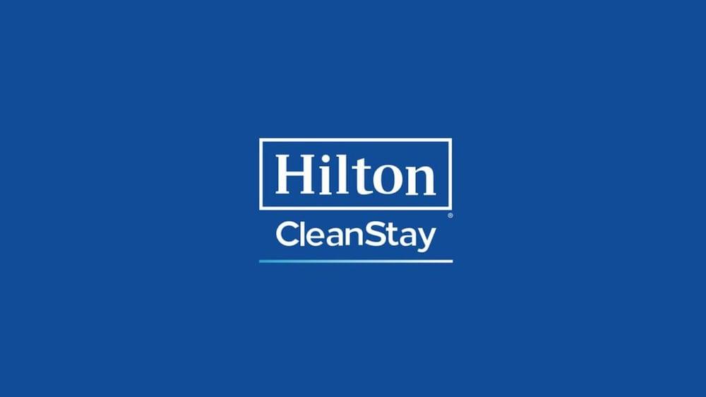 Hampton Inn & Suites Oakwood Village-Cleveland Экстерьер фото